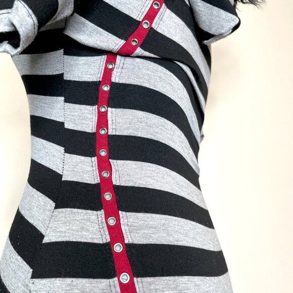Shrinkle Fur Skull Hoodie Dress Small Black Gray Striped Studded y2k Punk Goth - Picture 13 of 14
